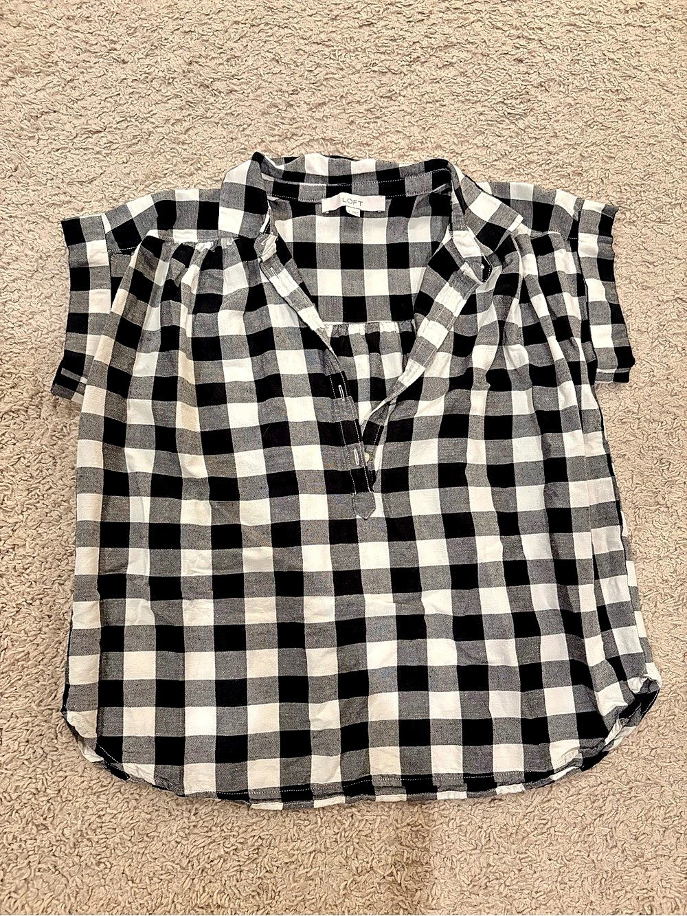 LOFT Checkered Blouse in Black & White Size Medium